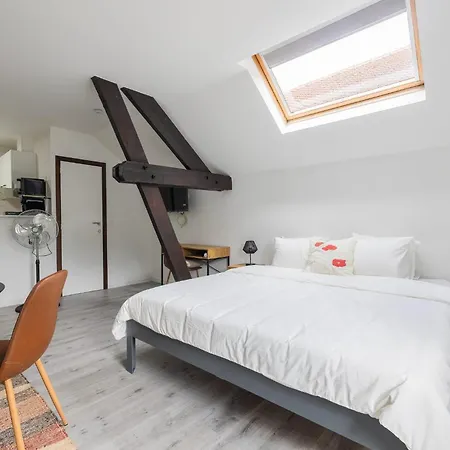 Cosy Place Expo 200 Apartment *